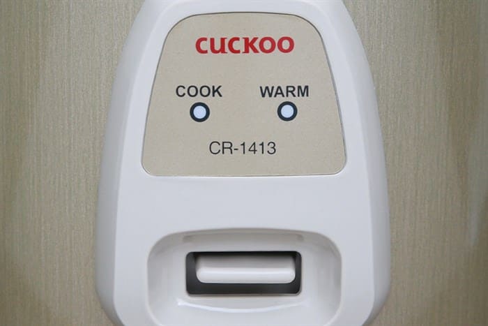Nồi cơm điện 2.5L Cuckoo CR-1413 - Vàng
